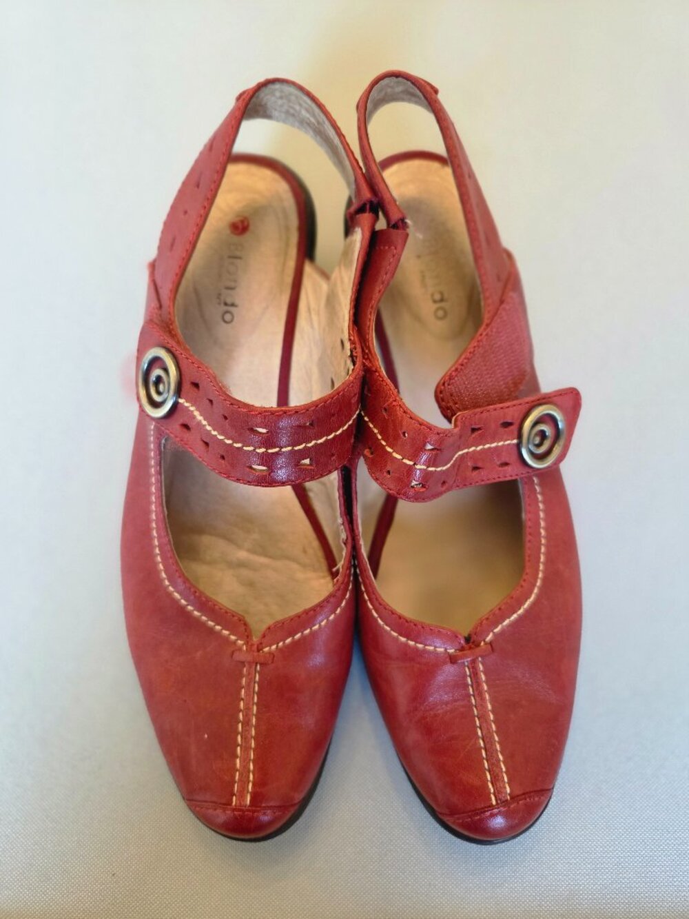 Red leather Blondo slingback Mary Janes size 8.5 M
